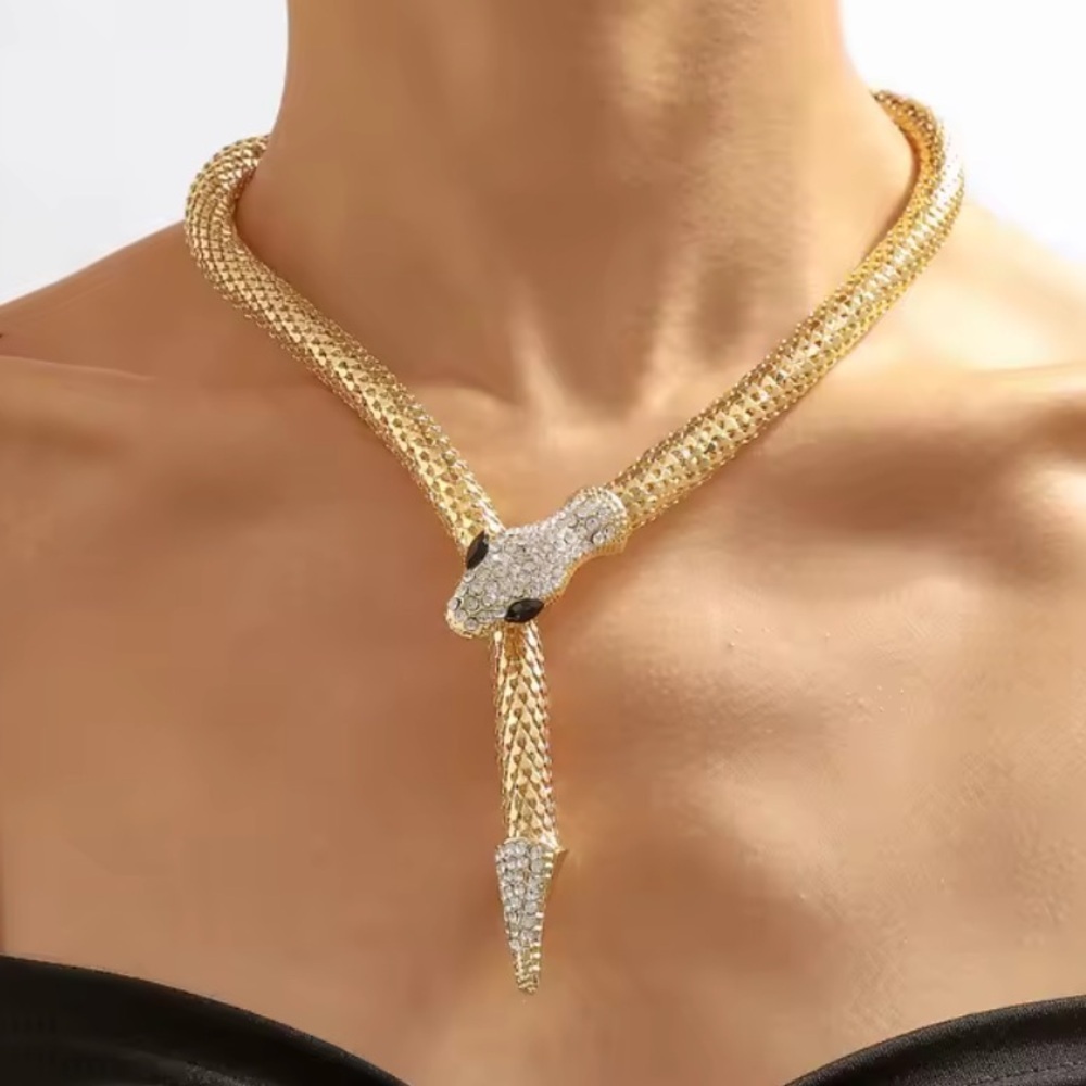 Serpenti serpentine wrap multi diamonds Gold Snake Necklace